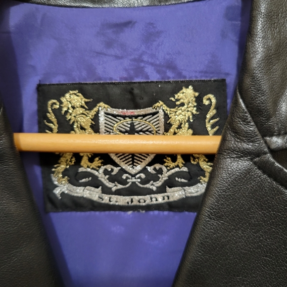 Womens St John Black Leather Double-Breasted Jacket Gold Buttons Size Small/Med - Picture 2 of 9